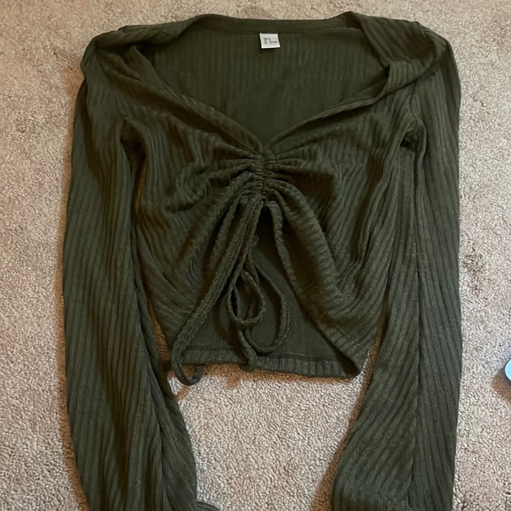 tie top